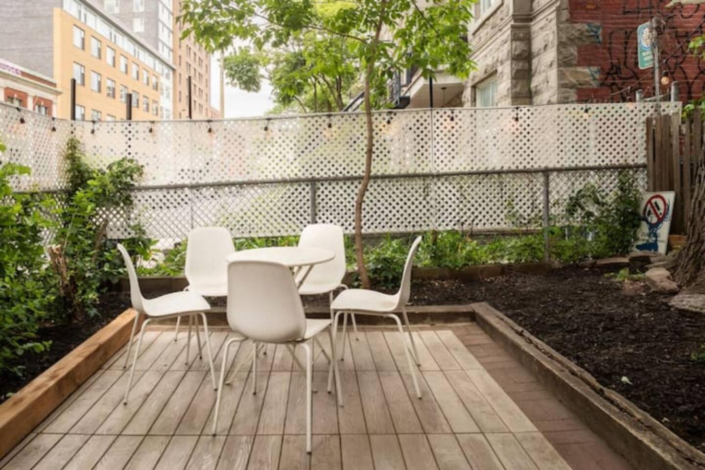 Heart Of Mtr For Memerable Experiance 2 Backyard 7Minmetro Fully Renovated & Equipped Montréal Dış mekan fotoğraf