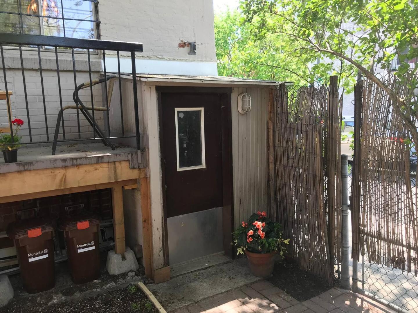 Heart Of Mtr For Memerable Experiance 2 Backyard 7Minmetro Fully Renovated & Equipped Montréal Dış mekan fotoğraf