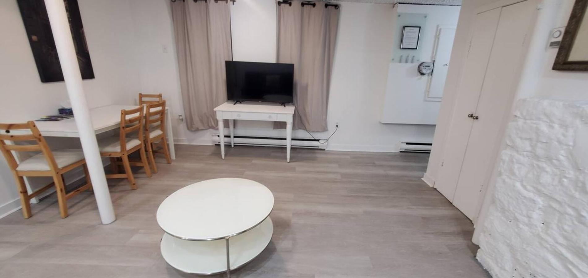 Heart Of Mtr For Memerable Experiance 2 Backyard 7Minmetro Fully Renovated & Equipped Montréal Dış mekan fotoğraf